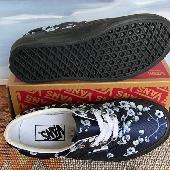 Vans WMNS Era(Florals) Blue/BlackVNA4U39WYWSneakers